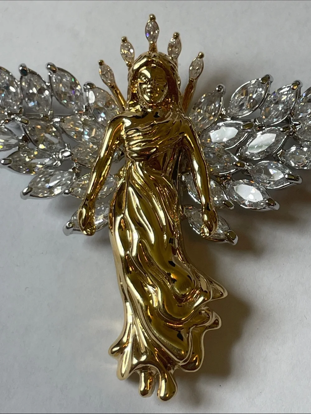 Nolan Miller Angel Brooch Glamour Collection My Inspirational Angel Crystal - Picture 5 of 9